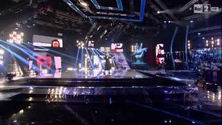 The Voice IT | Serie 2 | Live Final | Suor Cristina Scuccia canta il suo inedito "Lungo la riva"