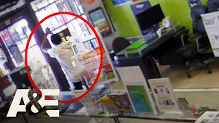 Criminal Gets TRAPPED in Store & BEGS for Mercy | I Survived a Crime | A&E