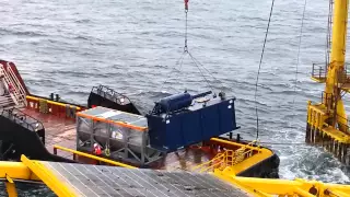 Bad crane lift offshore