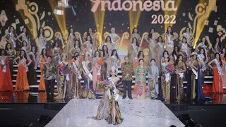 Grand Final Puteri Indonesia 2022 - Opening Number 44 Finalists (fancam)