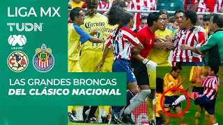 ¡TODOS CONTRA TODOS! REVIVE Las GRANDES BRONCAS en el CLÁSICO NACIONAL entre AMÉRICA Y CHIVAS | TUDN