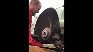 Peugeot 206 DIY Driveshaft change