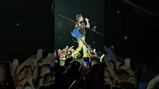 Muse - Madness (Live in Kuala Lumpur)