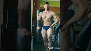 Jeremy potvin 💪 getting ready to play men's physique😈#viral #shorts #shortsfeed #bodybuilder 🔥