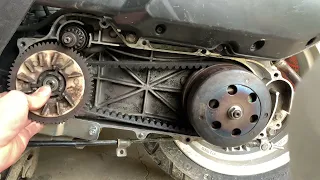 Comment changer des galet de variateur et courroie de transmission sur scooter ( kisbee 4temps )