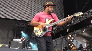 Victor Wooten Bass Solo - 6. September 2014