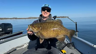 GIANT 8 Pound Sturgeon Bay Smallmouth + 28 Pound Bag!