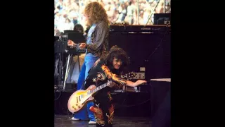 18. Whole Lotta Love - Led Zeppelin [1977-07-23 - Live at Oakland]