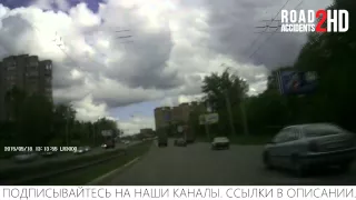 18 05 2015 момент ДТП авария на Кирова, ланос намотало на столб Ижевск