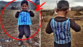 Ein armer Junge spielte in einem Müllsack... Das passierte, als Messi das Foto sah