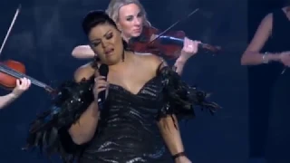 Corlea Botha - Grassade In Die Wind (Live AIG 2014)