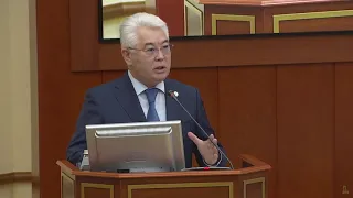 Спикер мажилиса Нурлан Нигматулин призвал министра четко обозначить свою позицию