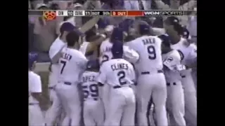 Sammy Sosa & Moises Alou Home Run