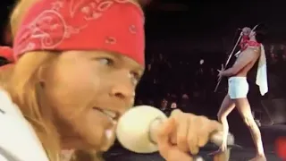 (GOLDEN DUET) Freddie Mercury & Axl Rose from Guns N' Roses   We Will Rock You Live