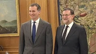 Испания: король в последний раз попытается спасти правительство