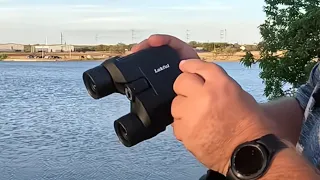 Compact Binoculars