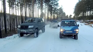 UAZ Patriot, Delica, Terrano. Штурмуем крутую горку. OffRoad