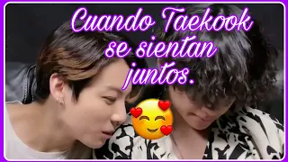 Cuando TAEKOOK se sientan juntos 😍