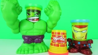 Play Doh MARVEL CAN HEADS Smashdown Hulk Playset Playdough 2015 Toys Iron Man Fights Hulk