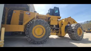 CATERPILLAR CAT D11 993K 992 777G !! LARGE CAT MINING MACHINES DURING ASSEMBLY