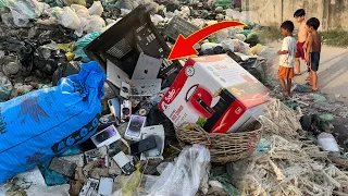 🤑Wow 😱We found Electric Cooking And Broken iPad And iPhone From The Trash Hill