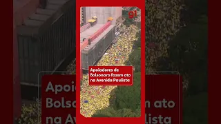 Apoiadores de Bolsonaro fazem ato na Avenida Paulista