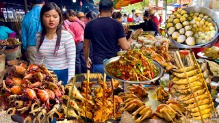 Famous Cambodian street food at Countryside, Roasted fish, Crabs, Chicken, frog, Dessert & More