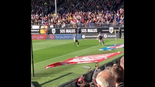 Neymar JR Skill reaction fans in stadium