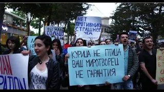 Кризис в Армении. Акция в поддержку Пашиняна и марш за его отставку. Новости Карабаха сегодня