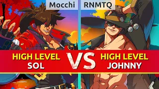 GGST ▰ Mocchi (Sol) vs RNMTQ (Johnny). High Level Gameplay