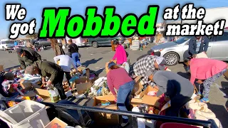 We got MOBBED at the flea market! So much to sell from the locker we bought at the storage auction.