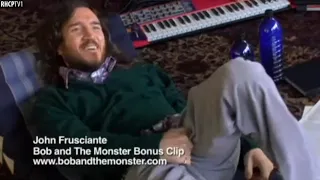 When John Frusciante Saw A ''Little Mexican Trumpet Player'' And Didn't Realize It Was Flea! Haha!!!