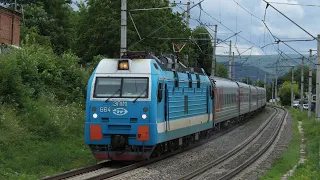 «Последний со значком НЭВЗа» Электровоз ЭП1М-664 с поездом №049Ч КисловодскーСанкт-Петербург