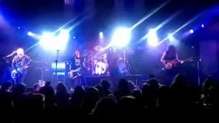 Tygers of Pan Tang - Don't Touch Me There - LIVE EVIL 2015