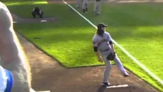 Tim Lincecum pregame bullpen session 6/29 @Wrigley