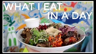 22. What I Eat In A Day In Thailand | Niomi Smart