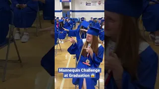 They did the Mannequin Challenge at Graduation 🔥👏 #shorts