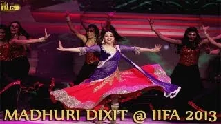 Madhuri Dixits Artistic Performance at IIFA Awards 2013