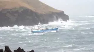 Hetjur hafsins/ Icelandic fishing vessels in heavy sea's