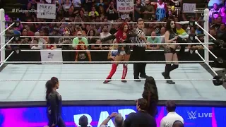 Paige Vs Sasha Banks - WWE Raw 07/09/2015 (En Español)