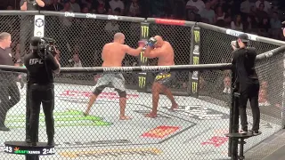 UFC 274 Blagoy Ivanov vs Marcos Rogerio de Lima round 2