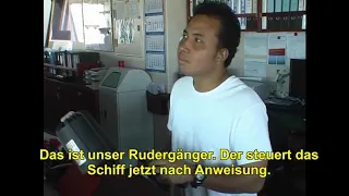 Frachtschiffreisen   - Einlaufen in Shanghai -