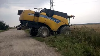 New Holland CX8080 Combine in action