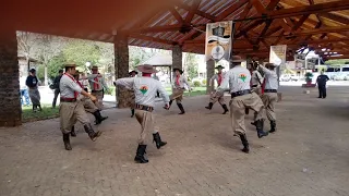 Dança dos Facões CTG Sentinela da Tradição.