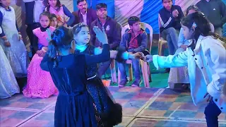 Aakash Wedding Dance videos Purvi and Tanya