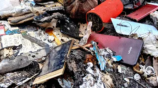 Found a lot of phones and Tablet in the rubbish | Destroyed Phone Restoration