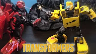 Bumblebee vs Knockout Transformers (stop motion)