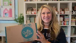 August 2018 Quilty Box Unboxing!