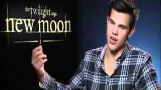 Taylor Lautner Talks Twilight talks about Twilight Saga New moon