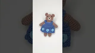 Bear fashion show is back! 🧸👗🧶 #shortscrochet #amigurumi #teddybear